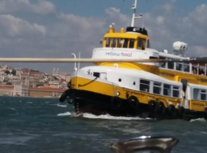 Casa Do Rio - Riverside House * Seixal (Setubal)