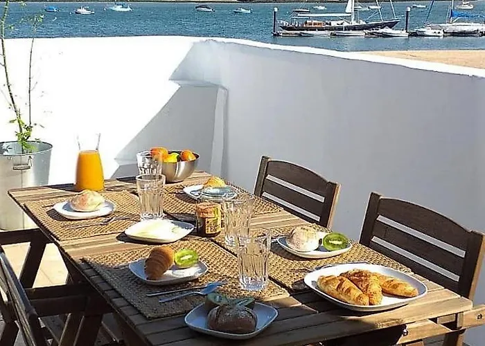 Casa Do Rio - Riverside House *