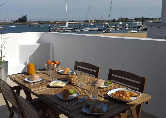 Casa Do Rio - Riverside House *